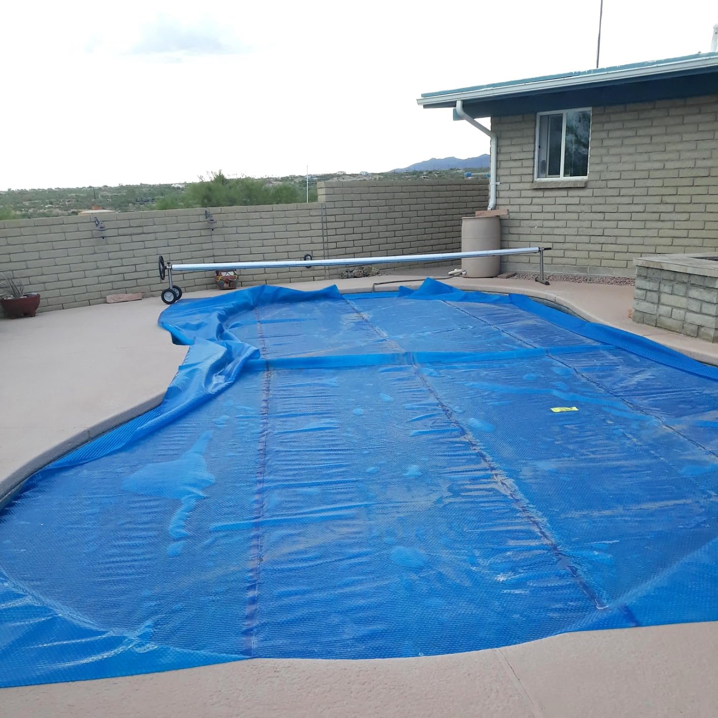 Blue Wave 16x32-ft Rectangle Solar Pool Cover 12-Mil Blue – Solar Cover for Above Ground Pool & Inground Pool, Thermal Bubble Blanket for Heat Retention & Reduced Evaporation customer photo 1