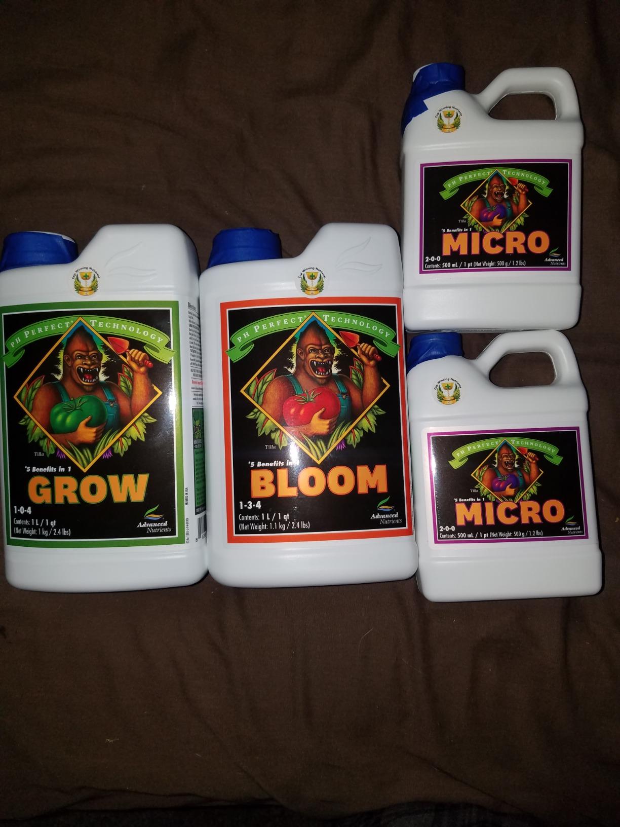 Advanced Nutrients Bloom, Micro & Grow, Pack of 3, 1 L Each customer photo 2