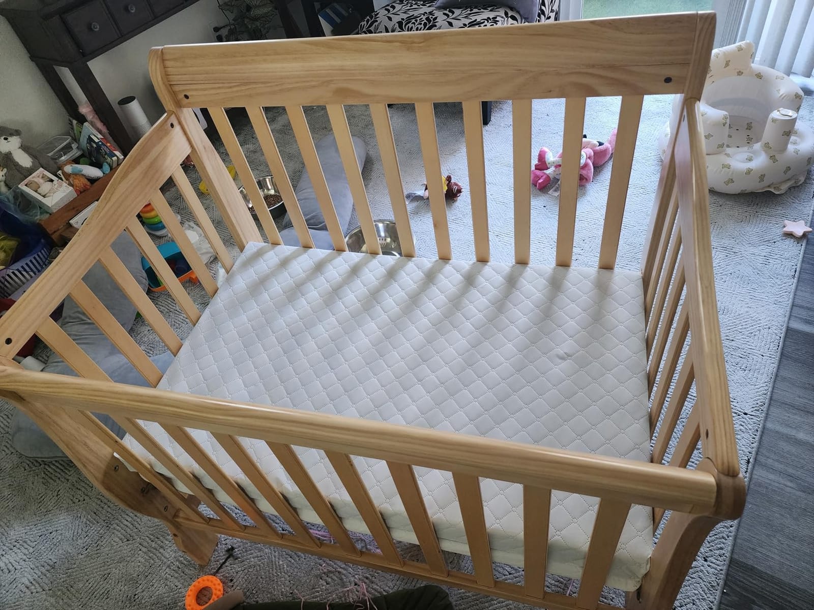 Dream On Me 4-in-1 Mini Baby Crib for Small Spaces, Aden, White customer photo 1