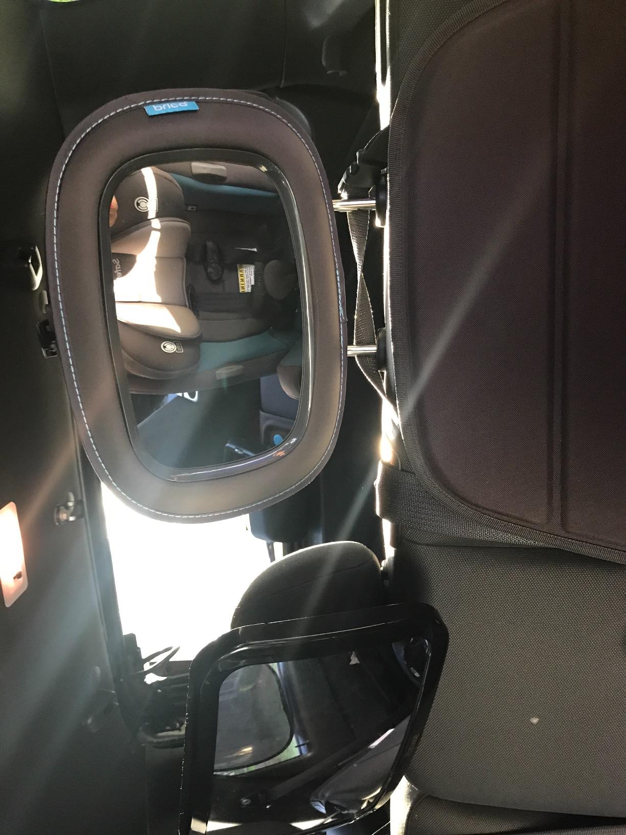 Munchkin Baby Car Mirror for Rear Facing Car Seats, Clear View Baby in-Sight Auto Mirror, Dark Grey customer photo 1