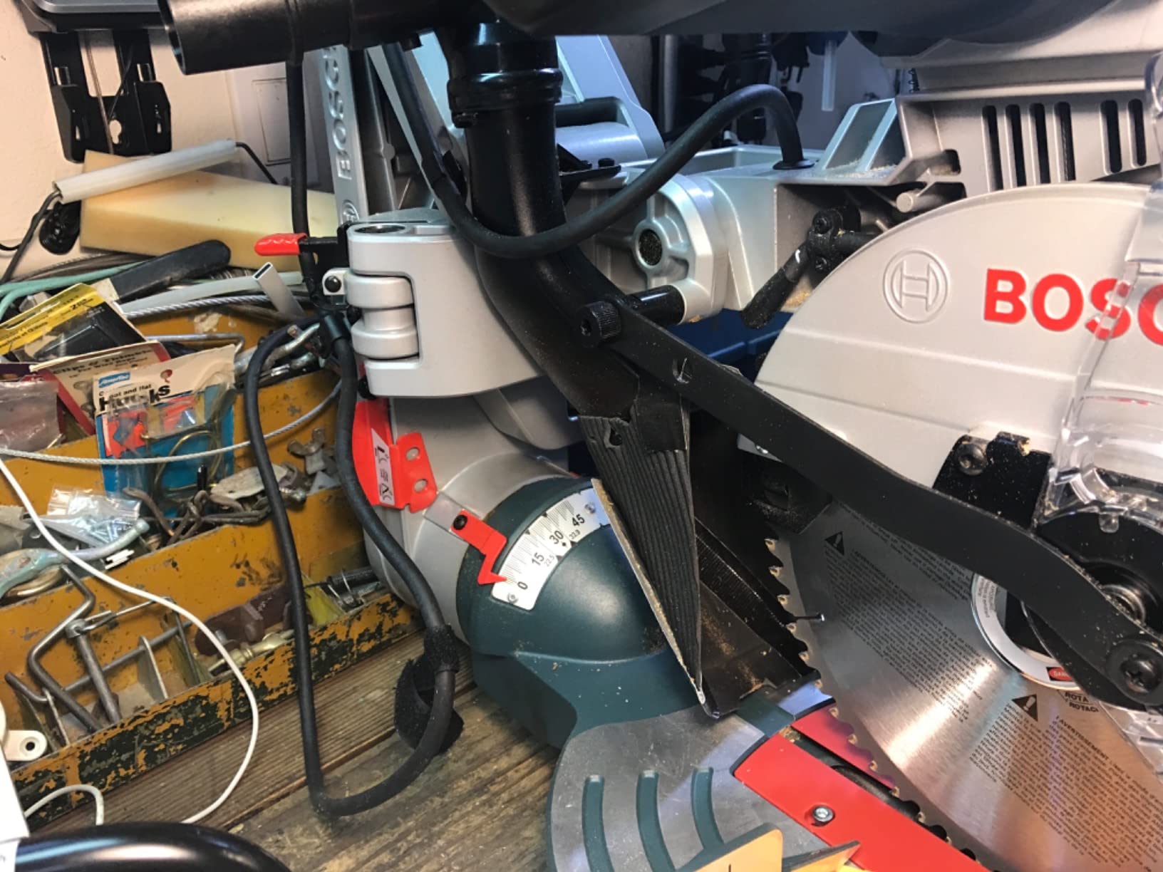 BOSCH 15.0 Amp CM10GD 10 In. Dual-Bevel Glide Miter Saw for Woodworking customer photo 1