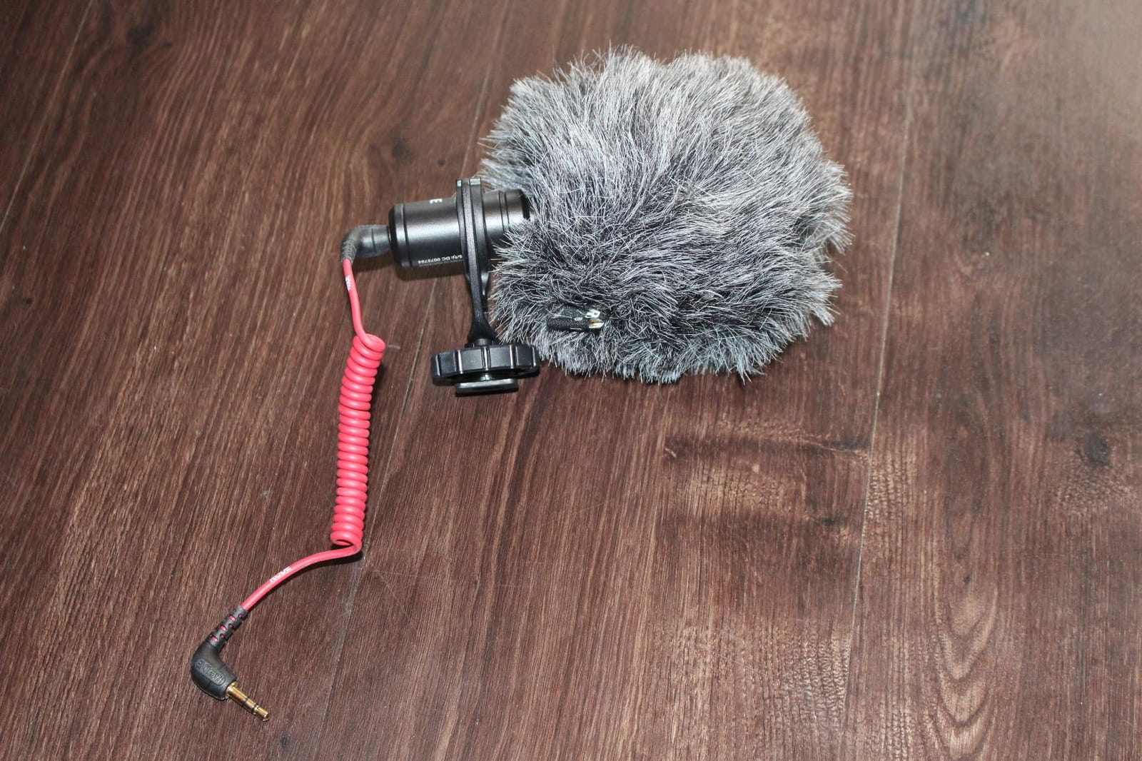 Rode VideoMicro Compact On-Camera Microphone with Rycote Lyre Shock Mount customer photo 1