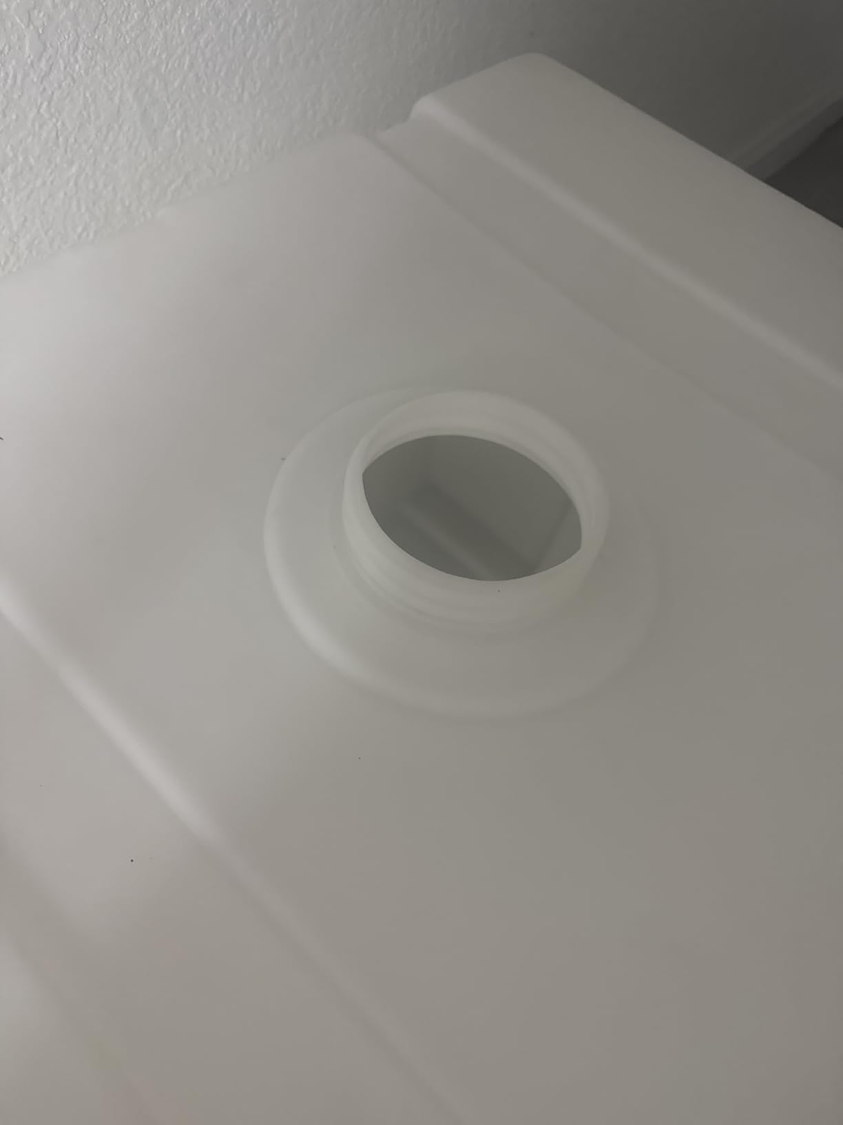 RomoTech 82123929 Horizontal Square Reservoir Water Tank, 100 Gallon, Made in USA, Natural Poly Tank For Non-Flammable Liquids, UV-Resistant, Ideal for Agricultural Use, RV Water Storage, White customer photo 2