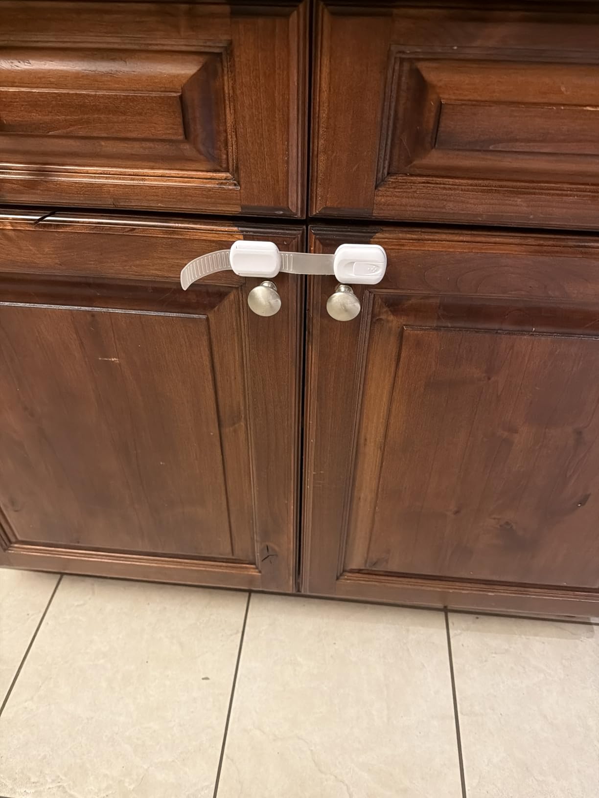 BooBoo Baby 10 Pack Premium Child Locks for Kitchen Cupboards customer photo 1