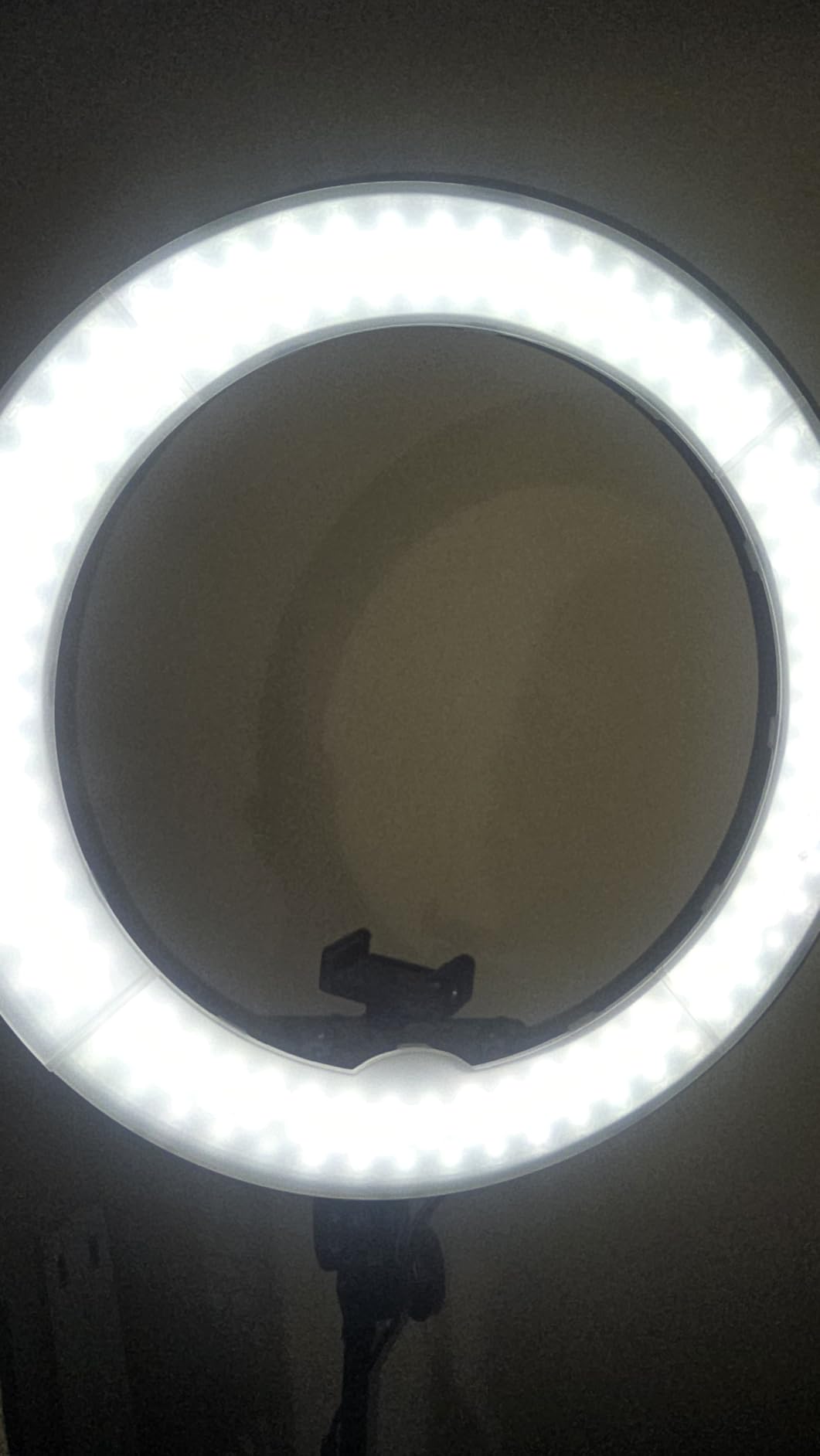 NEEWER RL-18 Ring Light 18inch Kit: 55W 5600K Professional LED with Stand customer photo 1