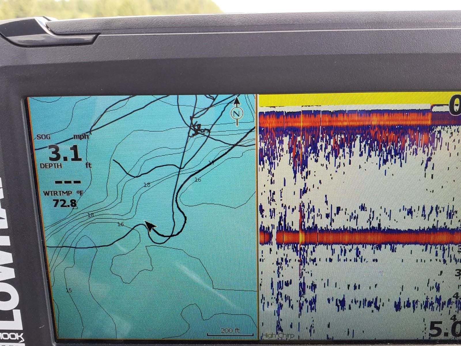 Lowrance HOOK2-7 7-inch Fish Finder with TripleShot Transducer and US / Canada Navionics+ Map Card customer photo 1