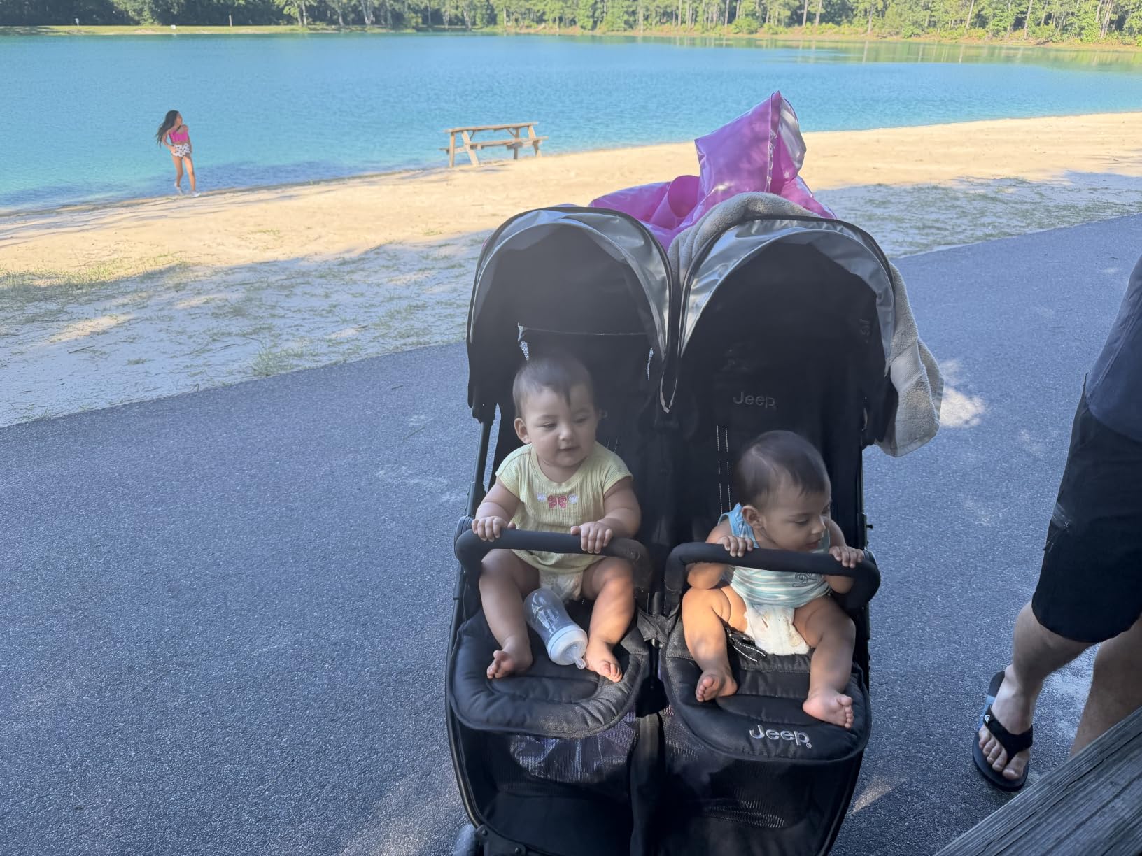 Jeep Destination Ultralight Side x Side Double Stroller, Midnight customer photo 1