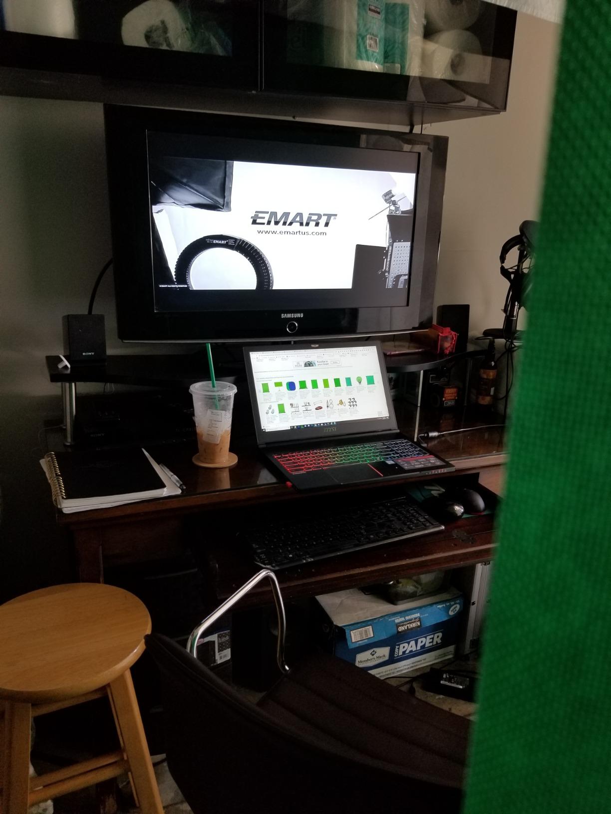 EMART Green Screen, 58x74in Collapsible Chroma Key Panel for Backdrop customer photo 1