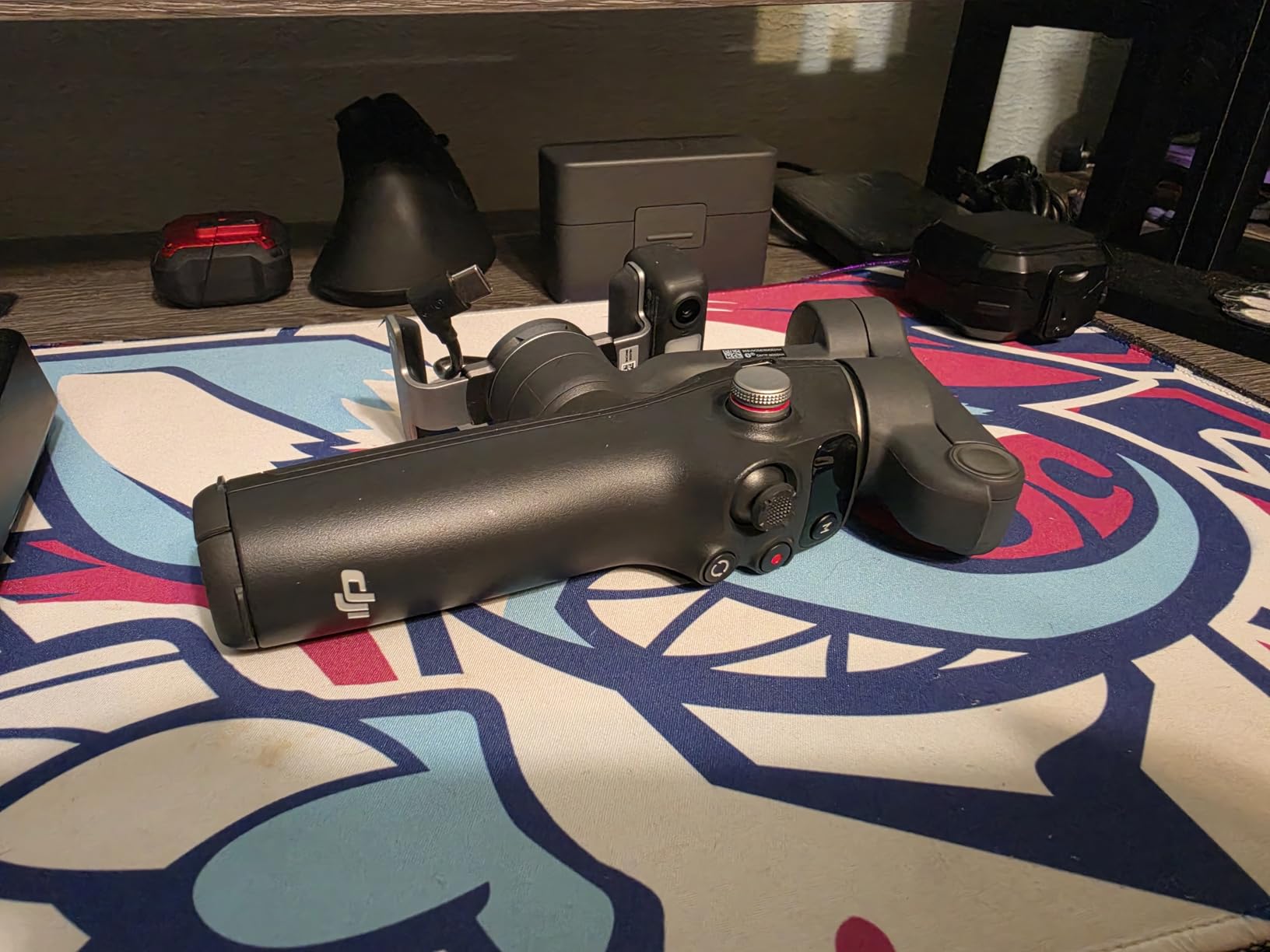 DJI Osmo Mobile 7P Gimbal Stabilizer for iPhone & Android, Native Tracking customer photo 2