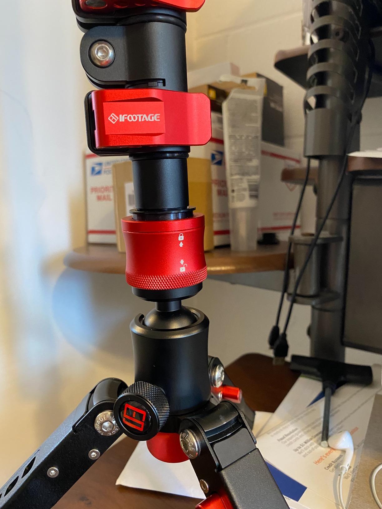 IFOOTAGE Cobra 3 Monopod A180F Professional Camera Monopod 71