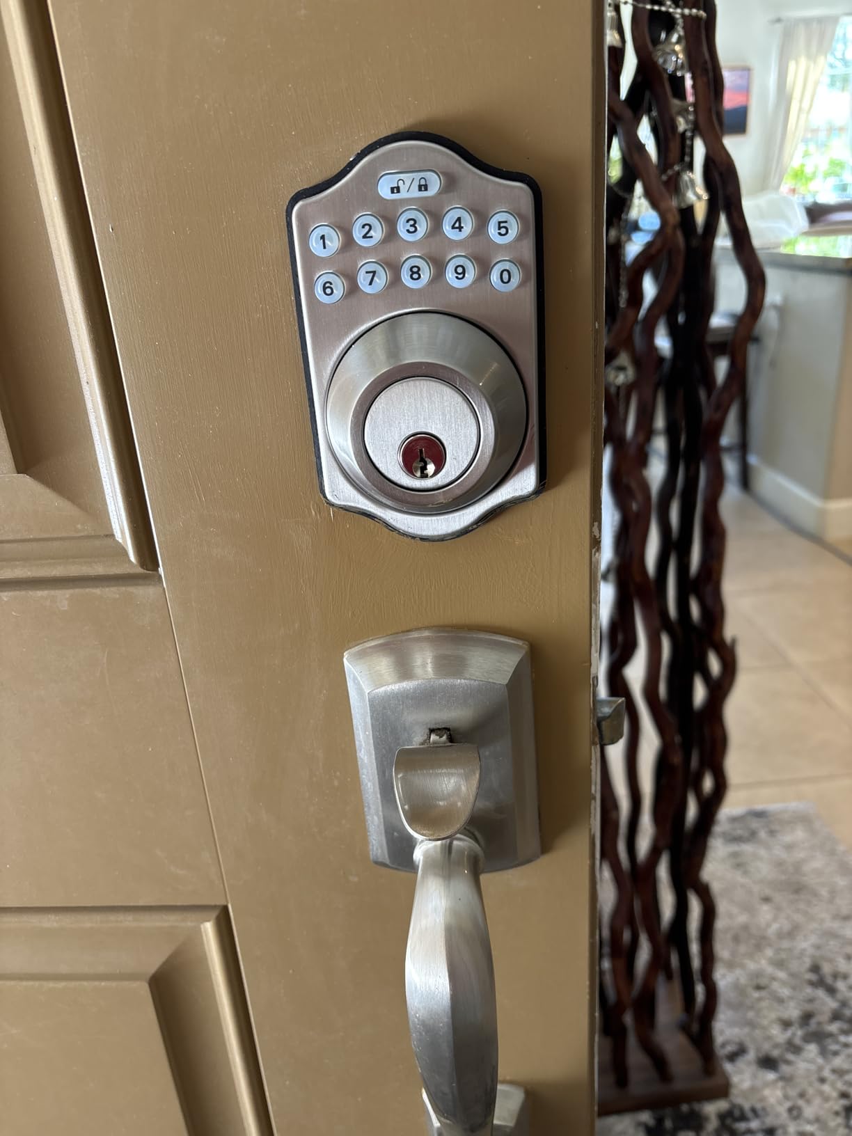Amazon Basics Electronic Keypad Deadbolt Door Lock with Auto Lock, Customizable User Codes, One-time Codes, Touch-Control Keyless Entry, Traditional, Satin Nickel, 1-Pack customer photo 1