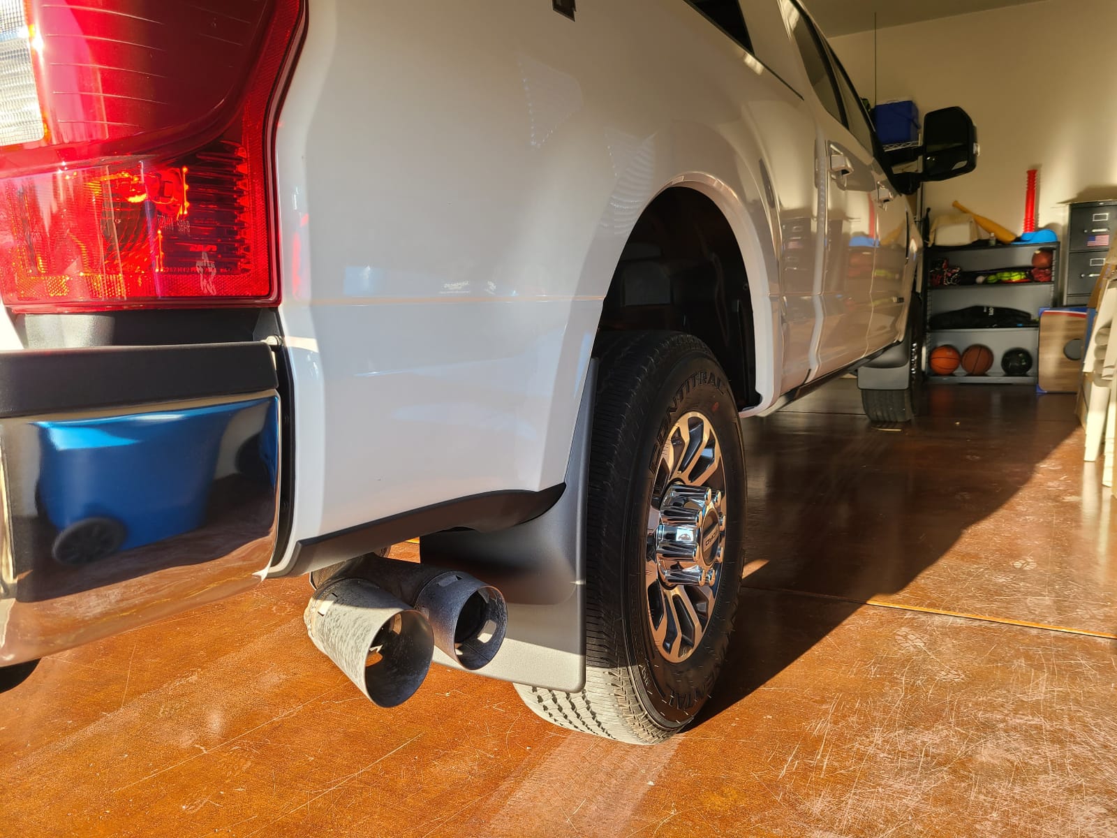 WeatherTech Custom No Drill Splash Guard MudFlaps for Ford Super Duty, Super Duty - Front & Rear Set (110065-120065), Black customer photo 2