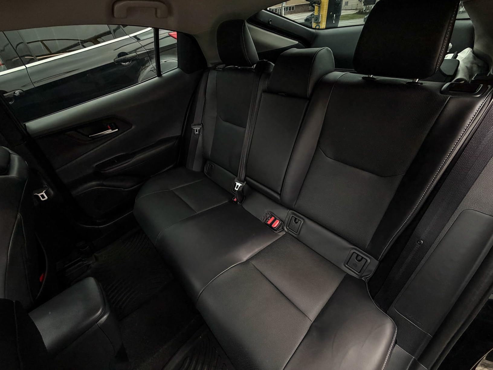 Armor All Car Leather Cleaner Spray with Beeswax, 16 Fl Oz customer photo 2
