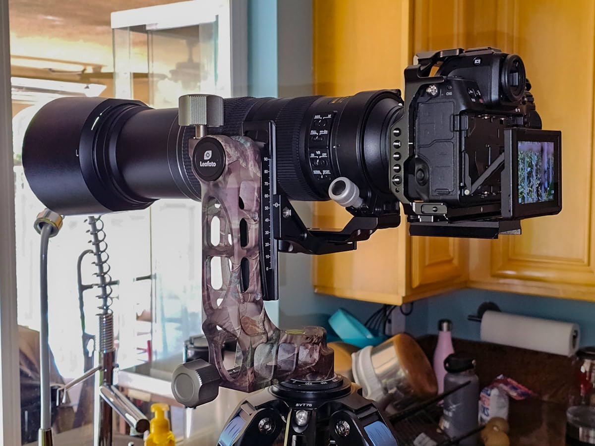Leofoto Black PG-1 Lightweight Heavy Duty Gimbal Tripod Head Arca Compatible customer photo 1