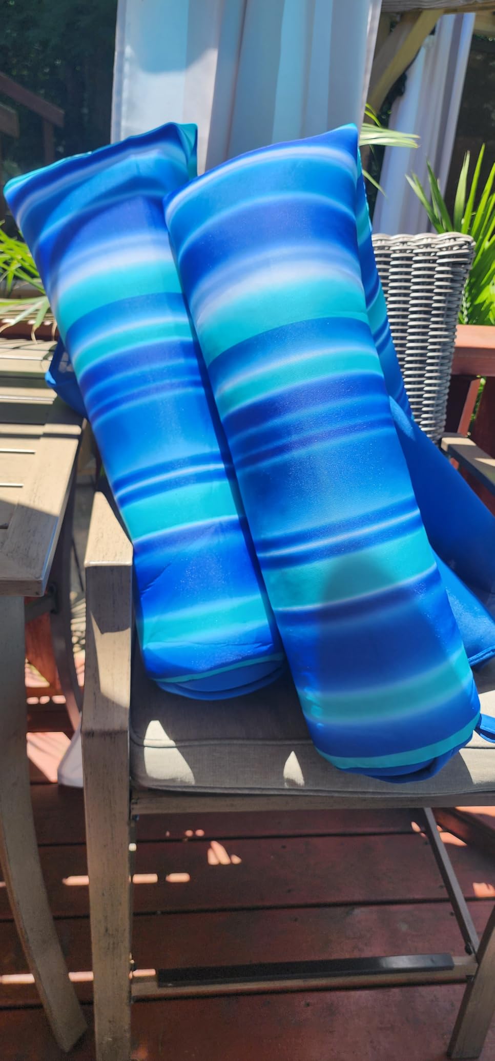 Big Joe Noodle Sling No Inflation Needed Pool Seat with Armrests, Blurred Blue Double Sided Mesh, Quick Draining Fabric, 3 feet customer photo 1