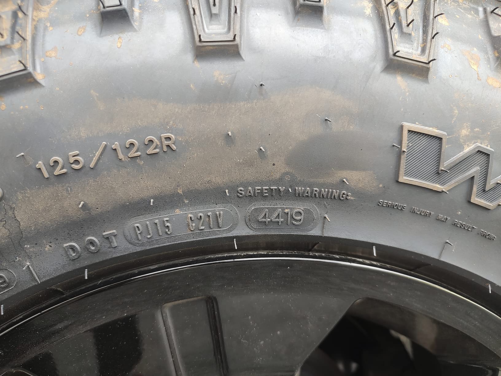GOODYEAR WRANGLER DURATRAC - LT275/70R18 125R E/10 OWL customer photo 1
