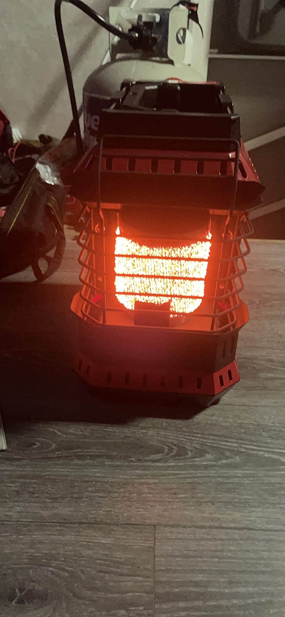Mr. Heater Buddy FLEX 11,000 BTU Radiant Propane Indoor/Outdoor Space Heater customer photo 2