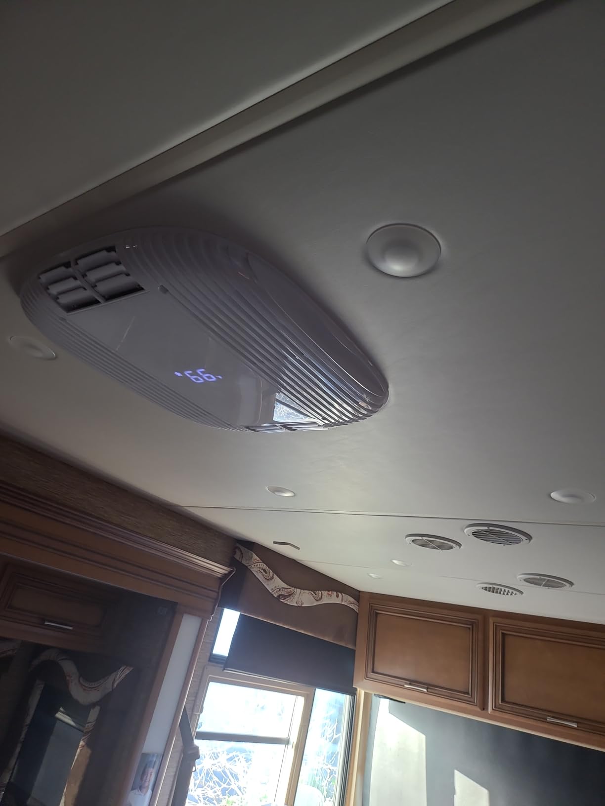 RecPro RV 15K Quiet AC Heat Pump Non-Ducted White 110-120V customer photo 1