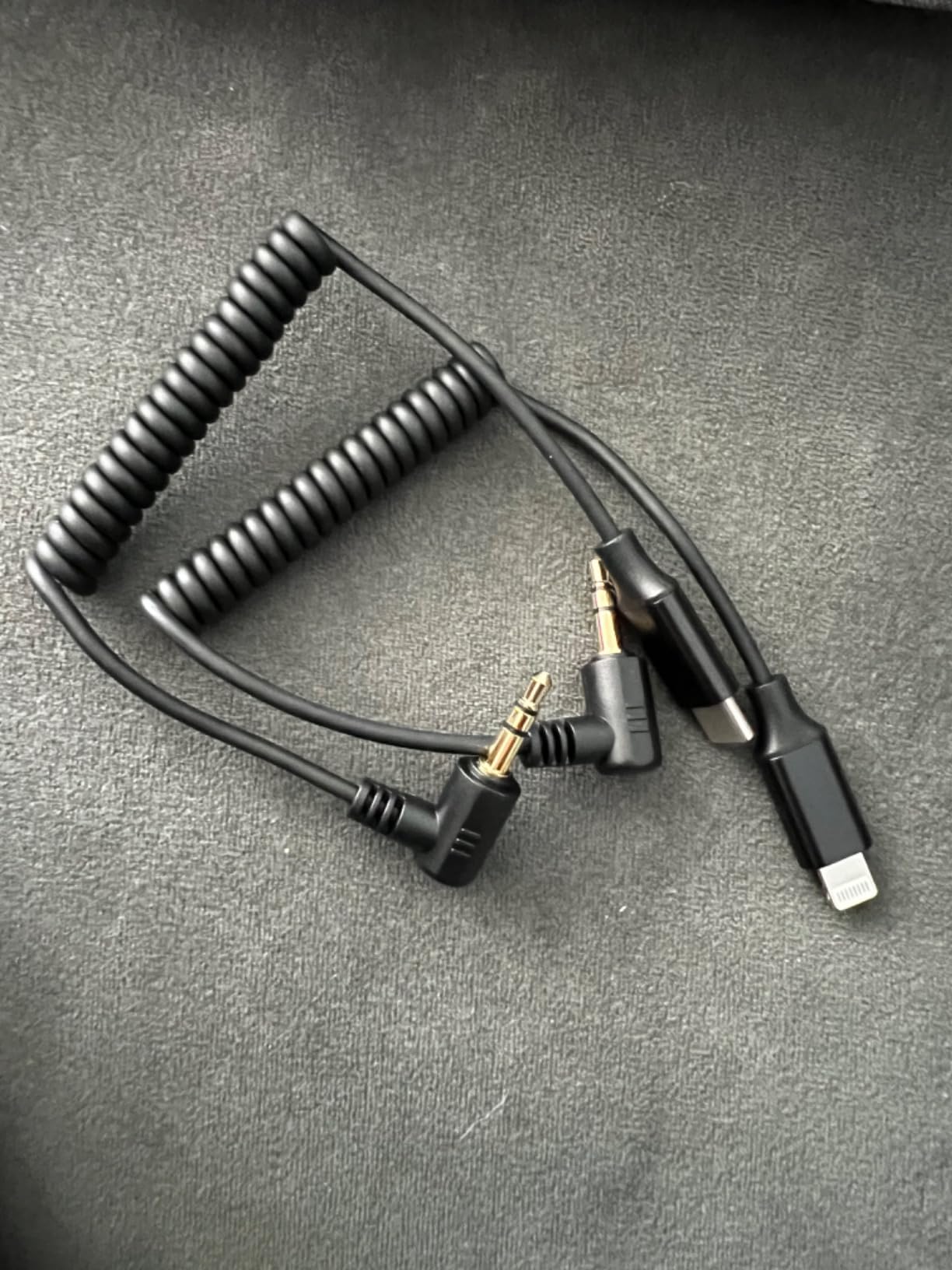 USKEYVISION Vlogging Kit for iPhone w/Mic,Light & Auto-Switch Clip Vlog K2 customer photo 2