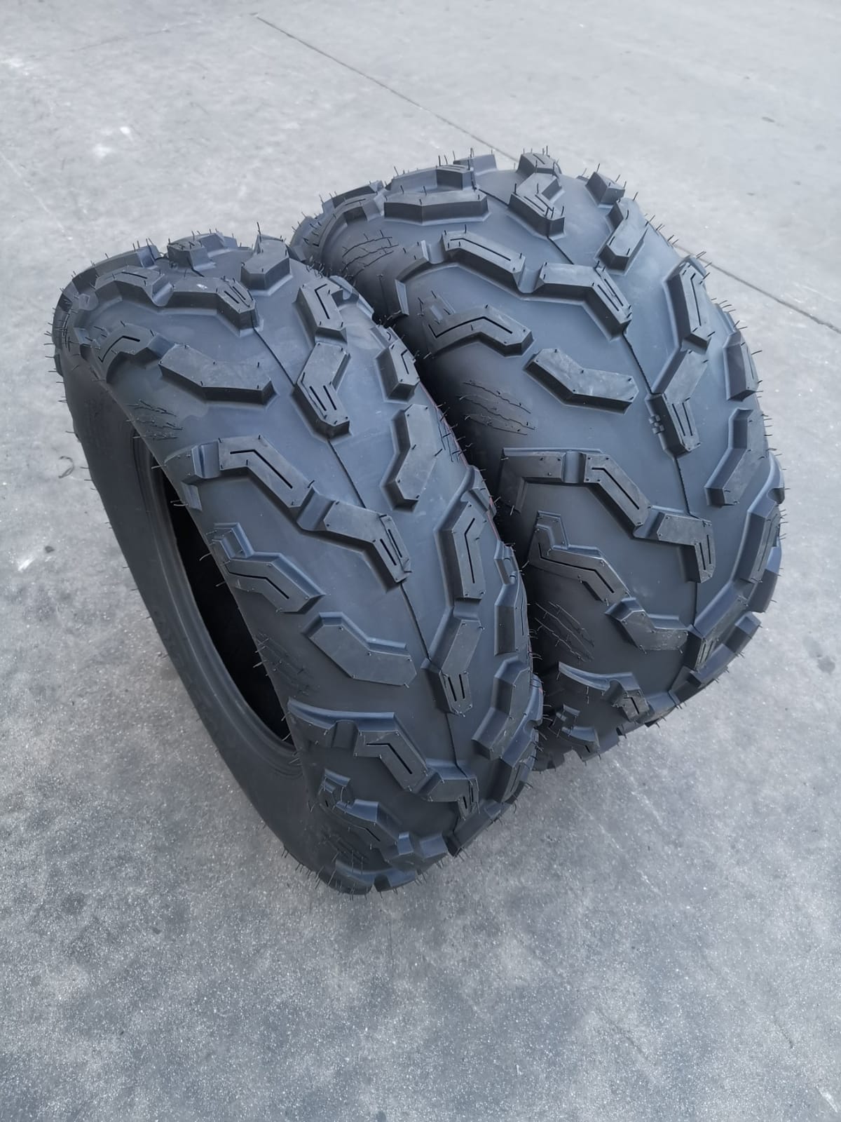 HALBERD Set of 4 ATV/UTV Tires, 6PR 25x8-12 Front & 25x10-12 Rear Full Set customer photo 2