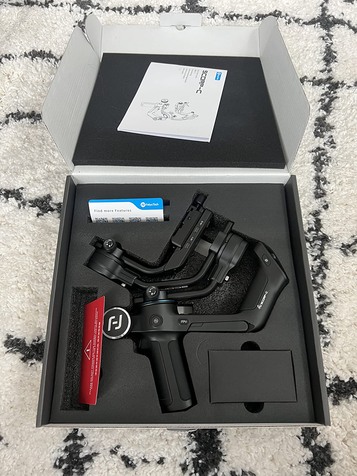 FeiyuTech SCORP-C Gimbal Stabilizer for Cameras DSLR and Mirrorless Camera customer photo 1