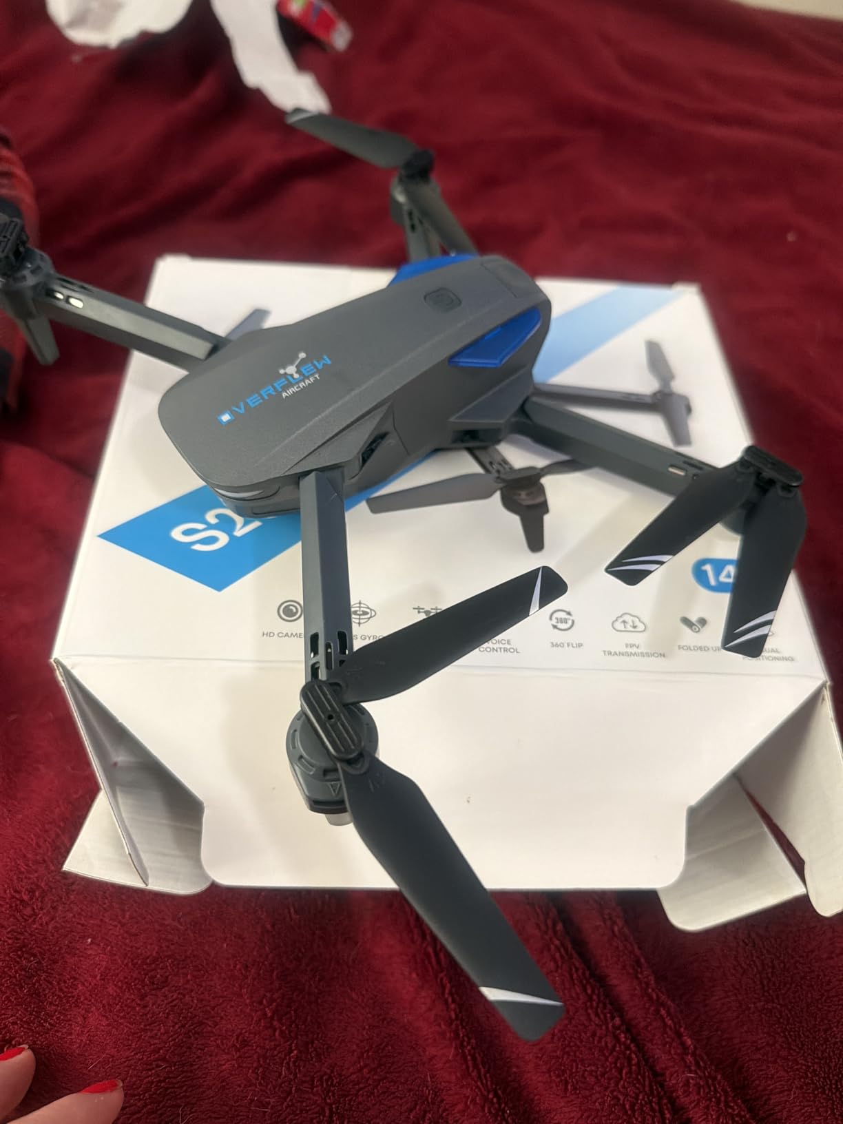 Drone with 1080P Camera for Beginners and Adults, Foldable Remote Control Quadcopter with Voice Control, Gestures Selfie, Altitude Hold, One Key Start, 3D Flips, 2 Batteries, Toy for Beginners customer photo 2