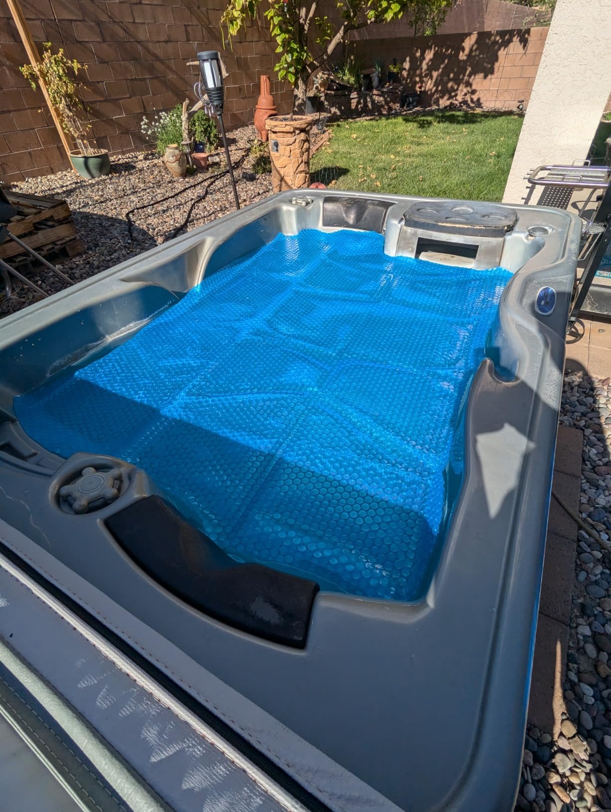 MADHOLLY 7×7FT Square 16Mil Heavy-Duty Spa Hot Tub Cover for Heat Retention customer photo 1