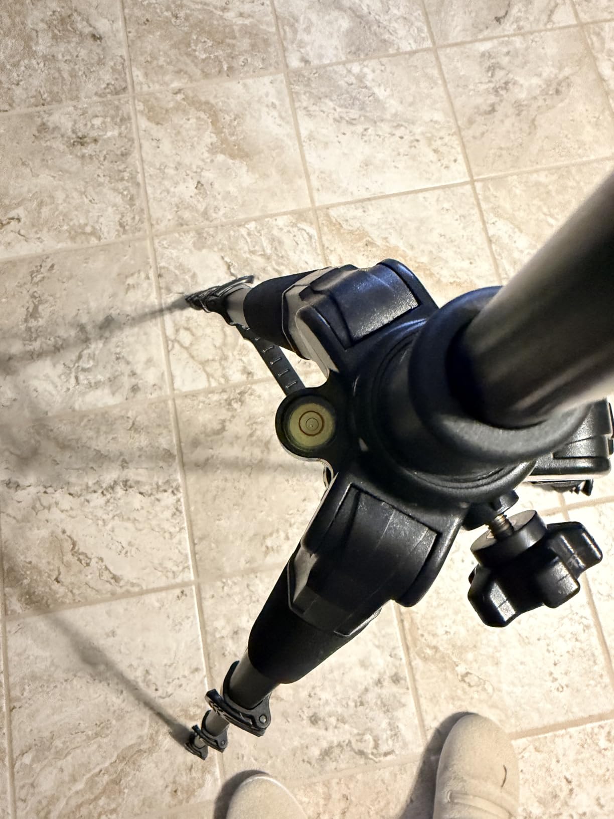 Elitehood iPhone Tripod for Overhead Video Recording customer photo 1
