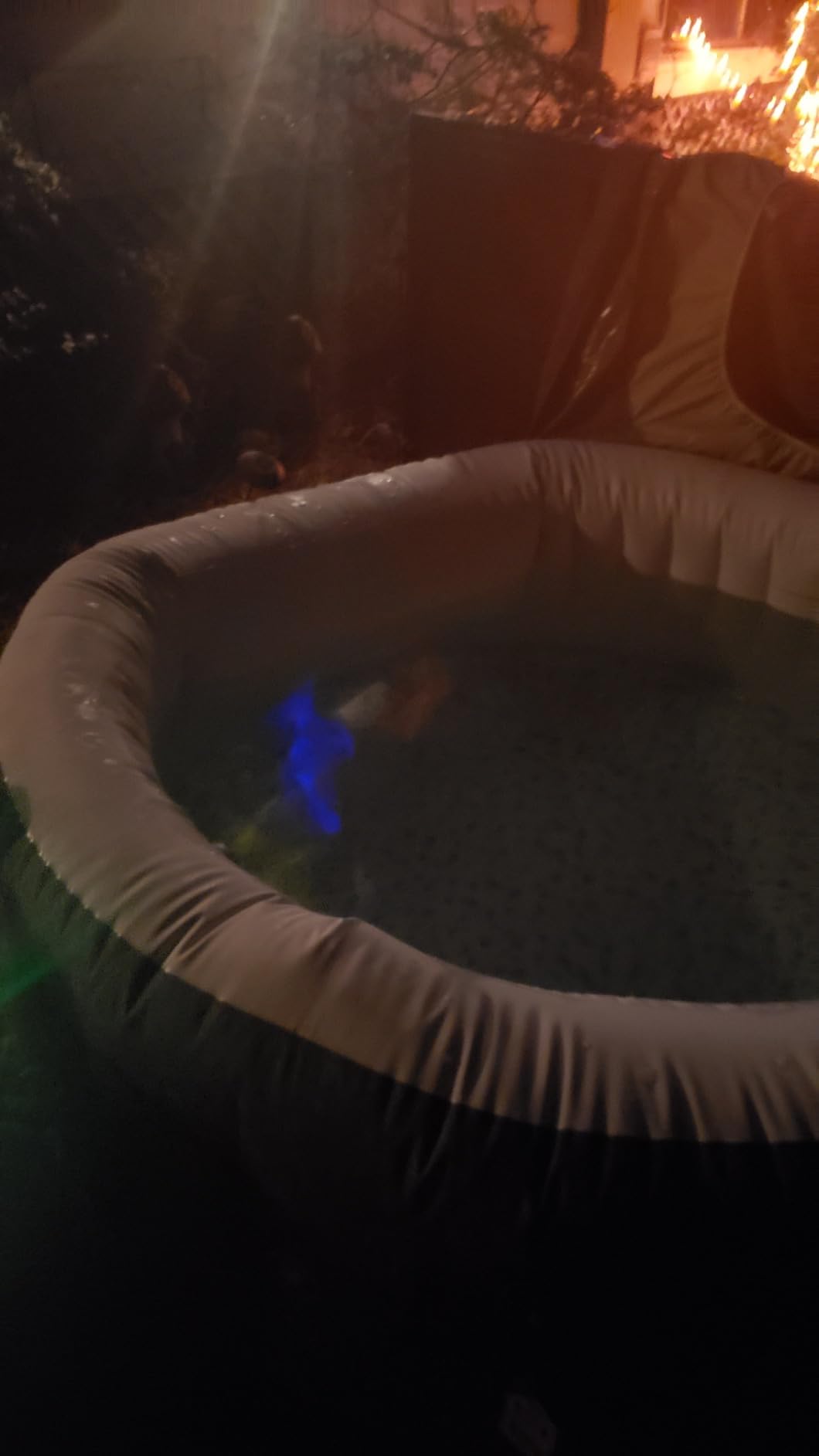 Bestway SaluSpa Boracay AirJet 2 to 4 Person Inflatable Hot Tub Round Portable Outdoor Spa 120 Soothing Jets with Cover, Gray customer photo 2