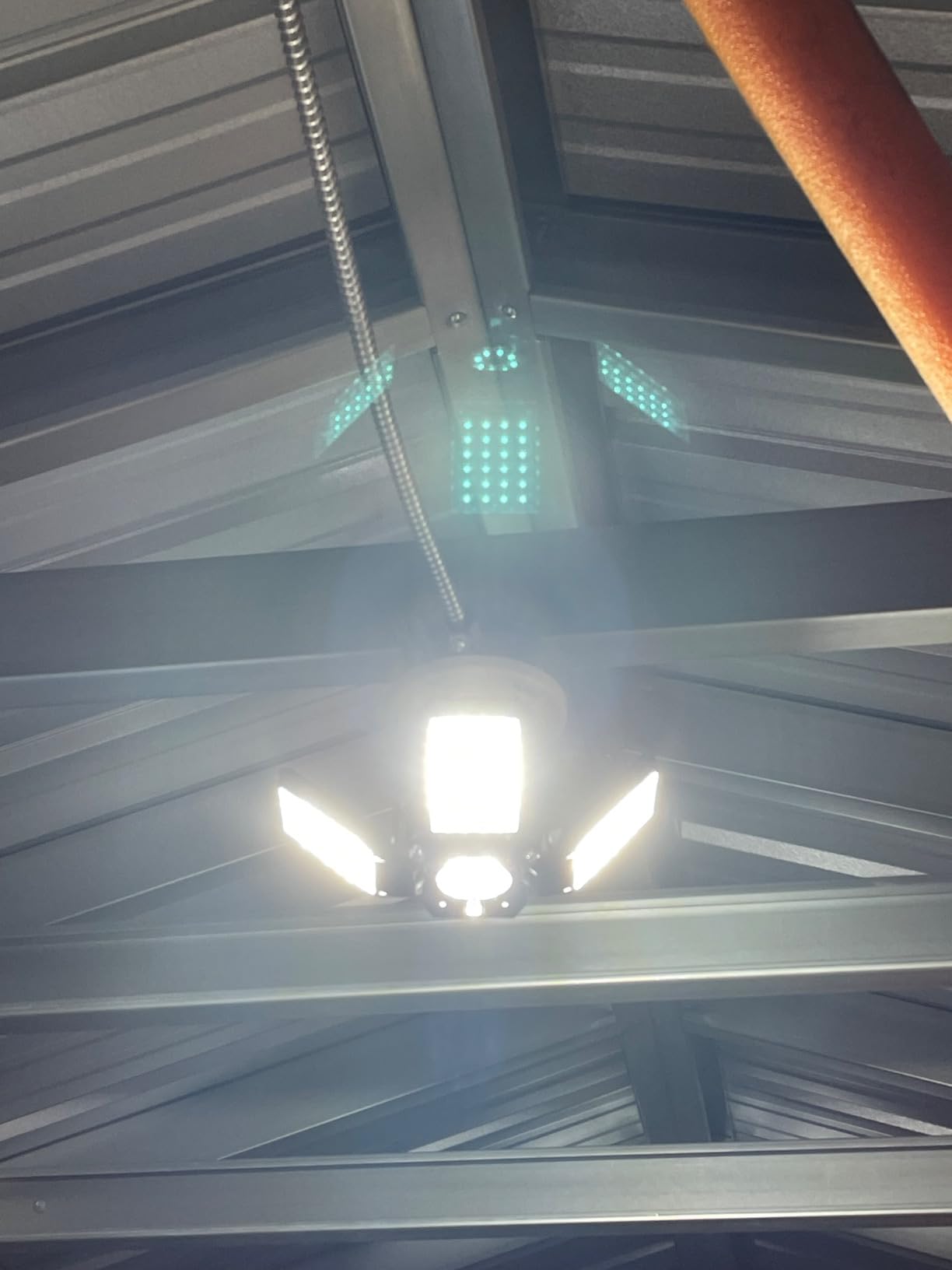 LED Garage Light,150W Deformable Garage Ceiling Lights,15000LM, 4 Adjustable Panels, E26/E27 Shop Lights for Basement, Barn, Workshop,High Bay Light customer photo 2