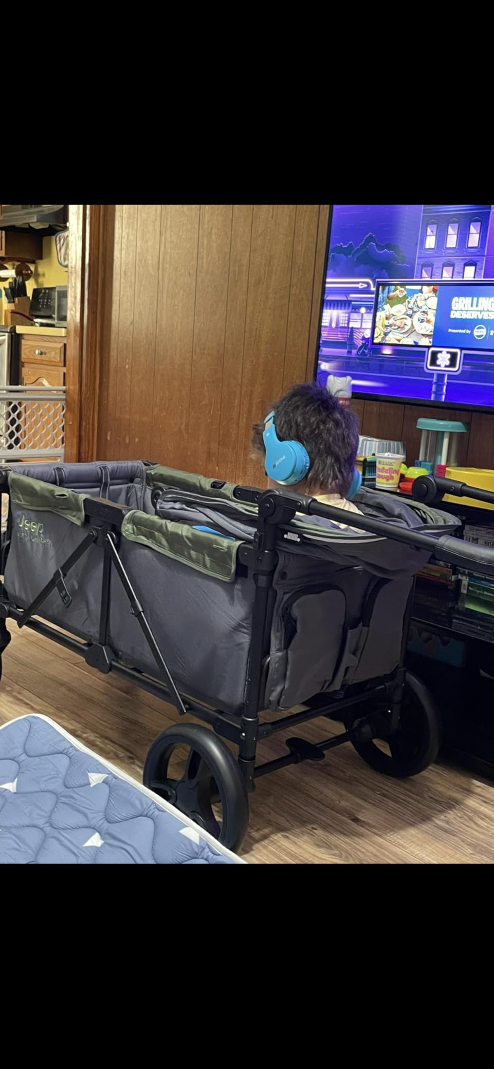 Jeep Sport All-Terrain Stroller Wagon by Delta Children - Includes Canopy, Parent Organizer, Adjustable Handlebar, Snack Tray & Cup Holders, Grey/Olive Green customer photo 2