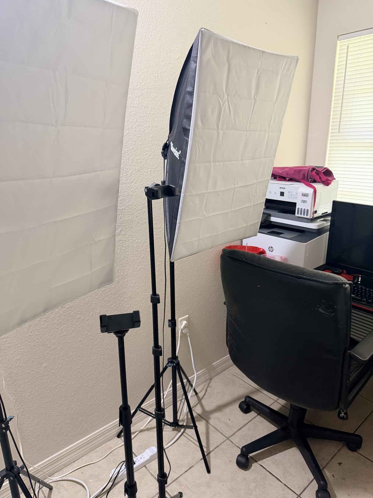UBeesize 88’’ Flexible Phone Tripod with 14.95’’ Gooseneck, Remote and Phone Holder, Overhead Cell Phone Stand&Selfie Stick for Video Recording, Compatible with iPhone Android Phone, Camera Black customer photo 2