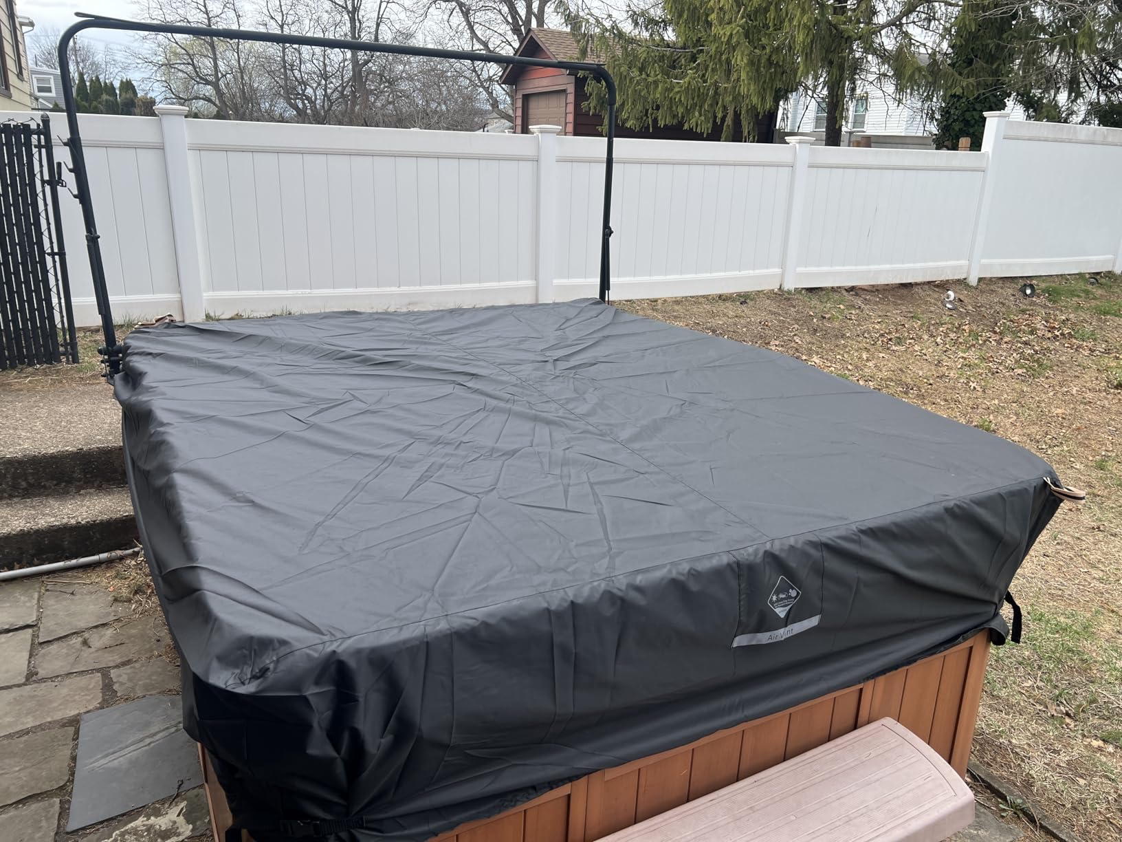 QH.HOME Waterproof Hot Tub Cover 95 x 95 with Ratchet Tie-Down System customer photo 1