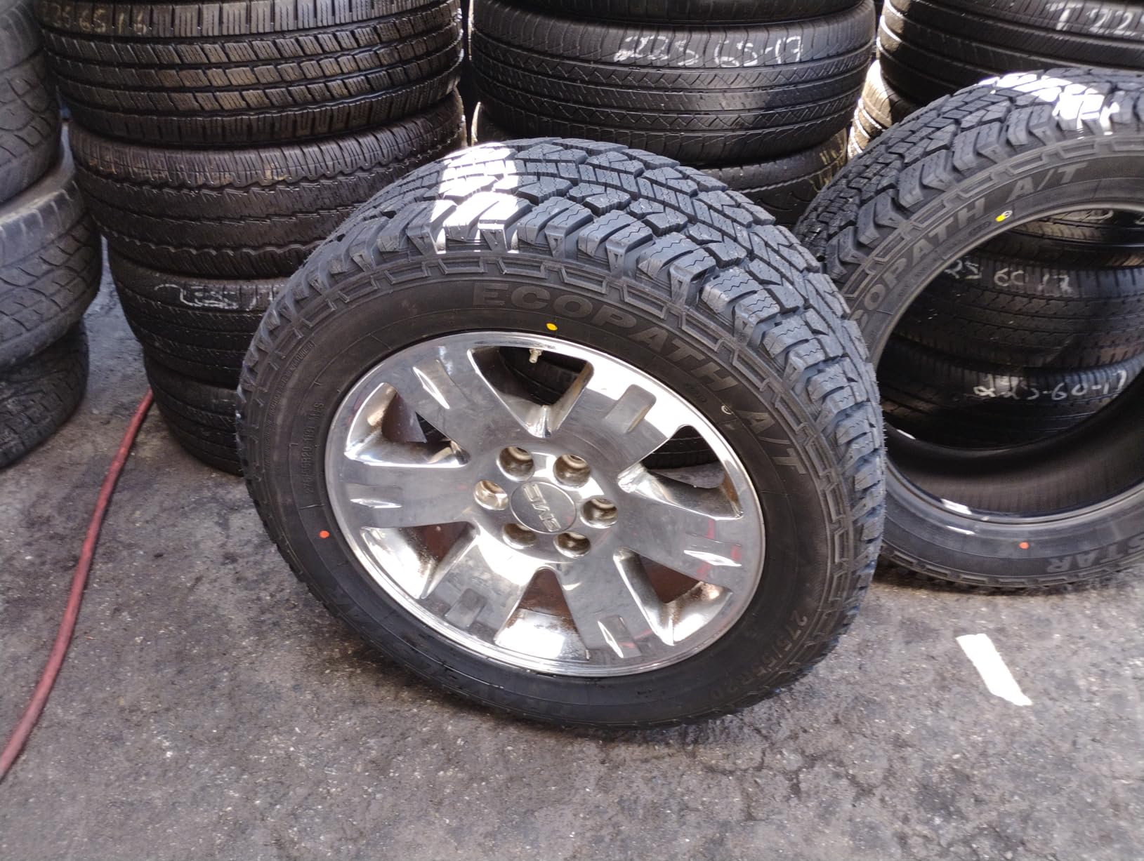 Set of 4 Travelstar Ecopath AT LT275/70R18 10 Ply 125/122S Light Truck Tire customer photo 1