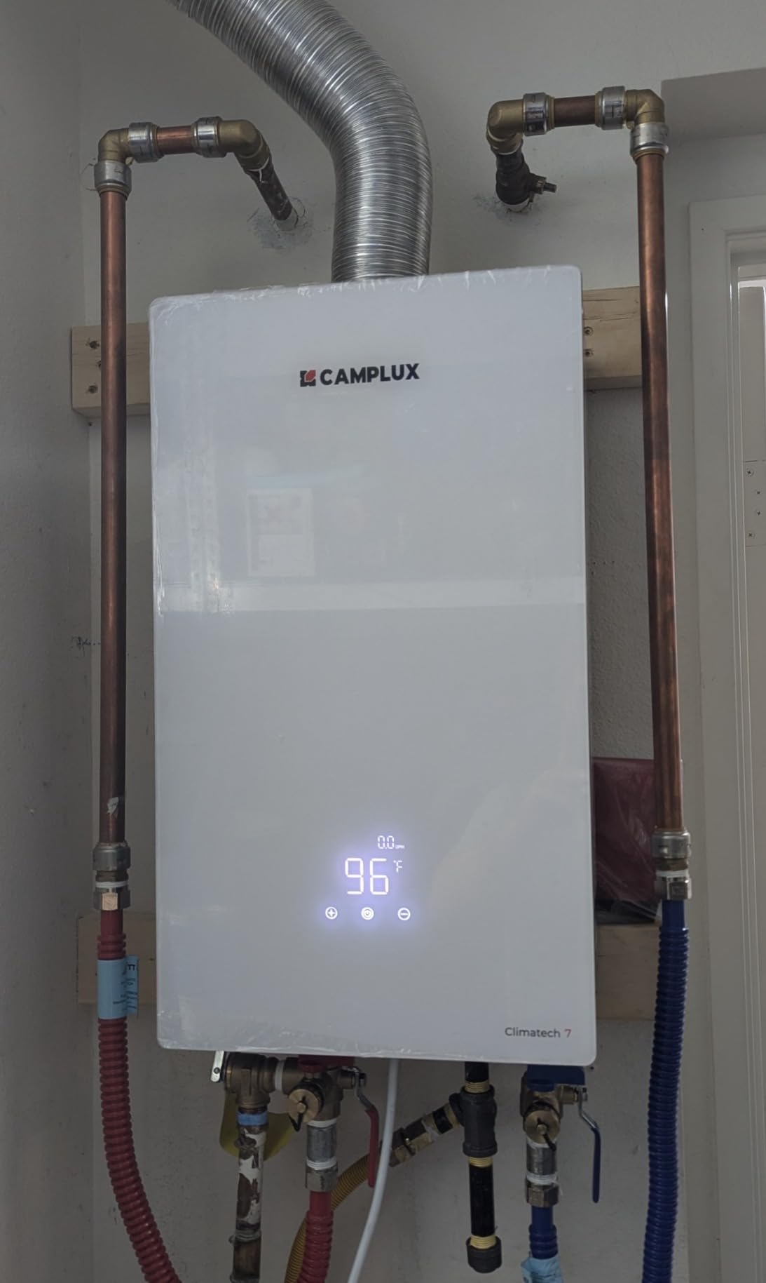 CAMPLUX Tankless Water Heater Natural Gas Indoor, Up to 6 GPM 150,000 BTU customer photo 1