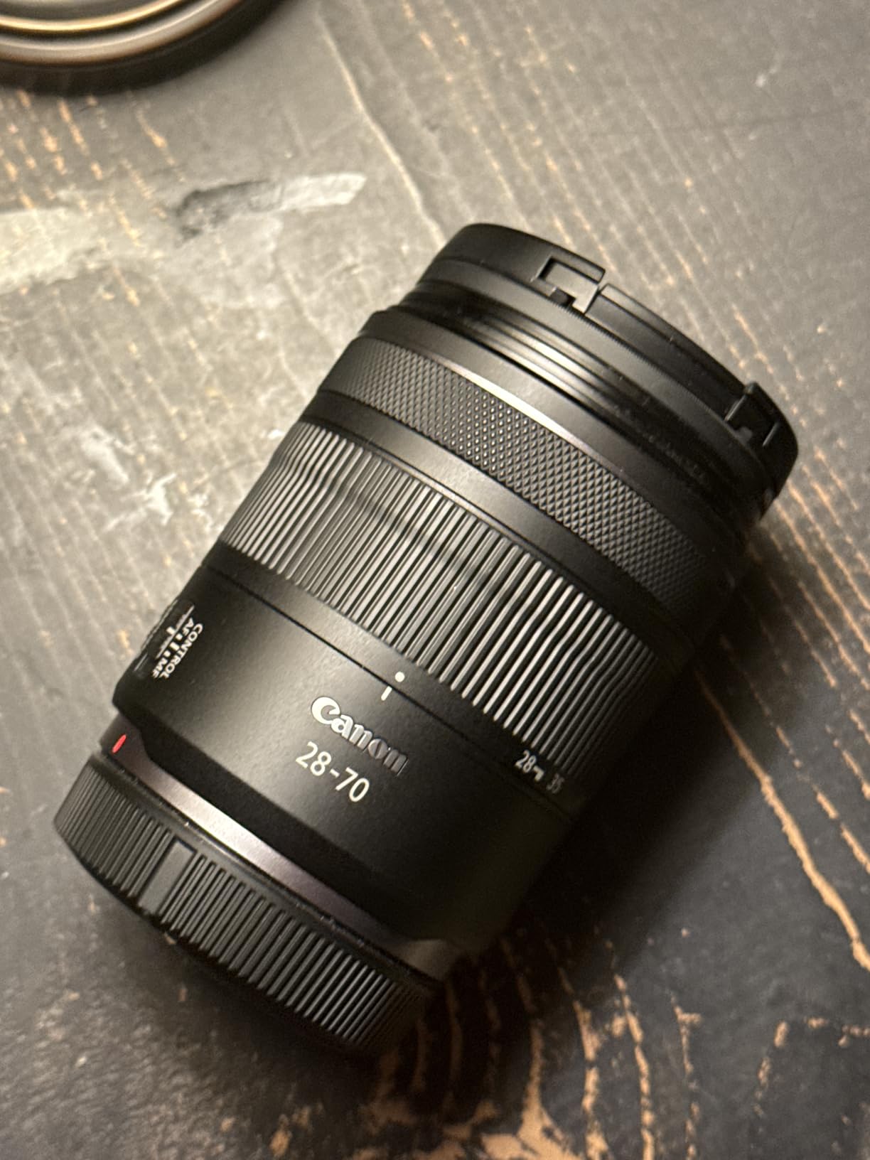 Canon RF28-70mm F2.8 is STM Macro Lens, Black customer photo 1