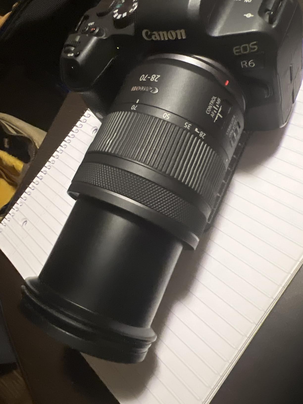 Canon RF28-70mm F2.8 is STM Macro Lens, Black customer photo 2