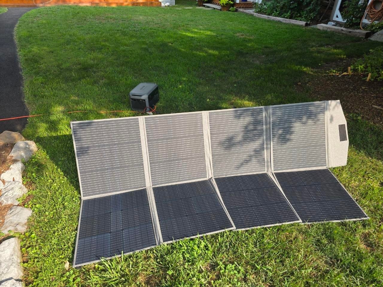 400W Portable Solar Panel for Power Station, Foldable Solar Panels customer photo 2