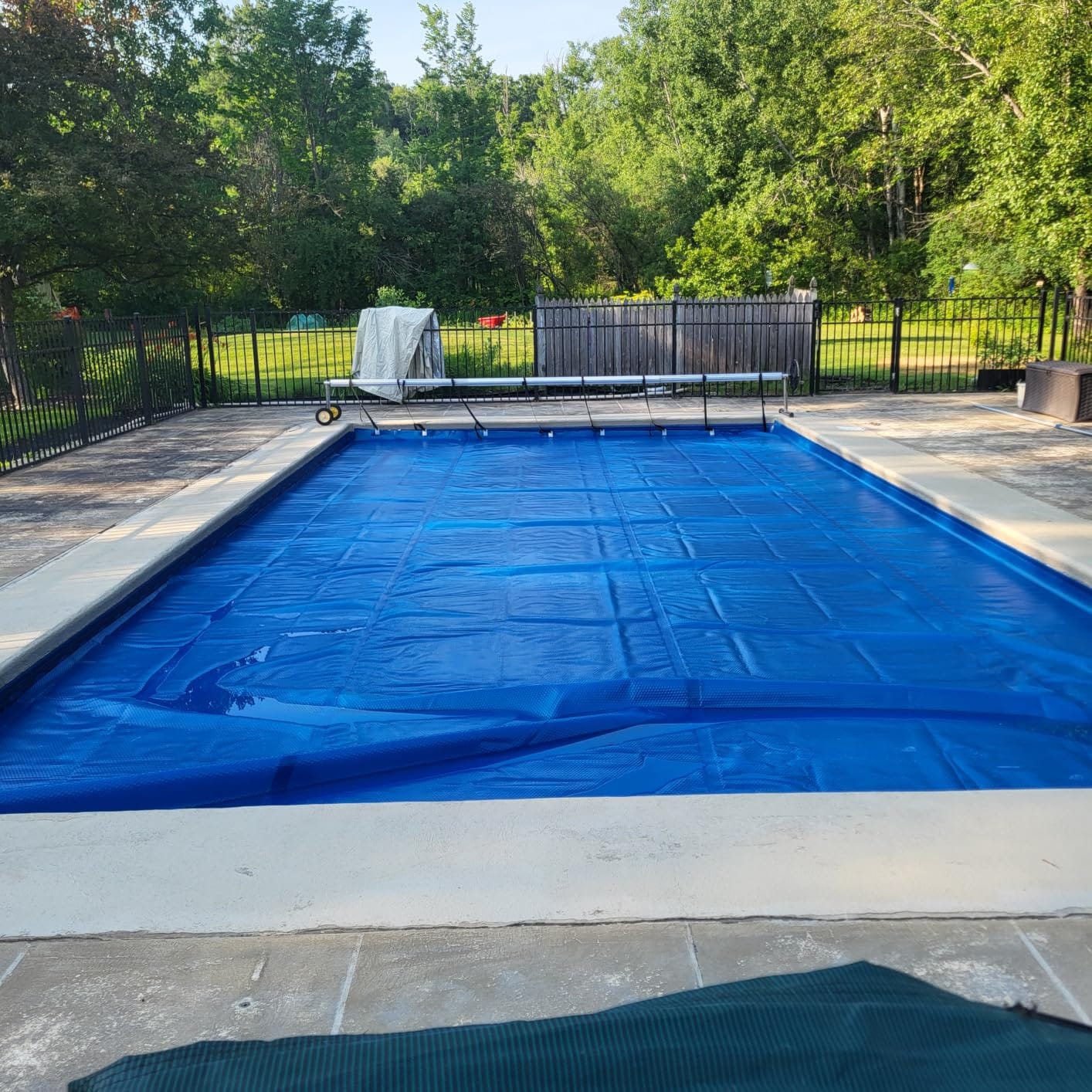 Real Relax 16 mil Solar Pool Cover, 16 x 32 ft Rectangle Bubble Blanket customer photo 2