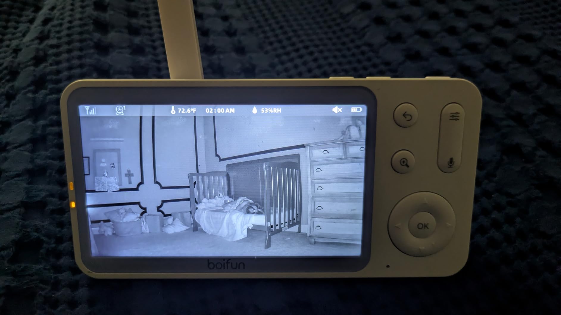 BOIFUN 2K Baby Monitor with 2 Cameras,Smartphone App, Wi-Fi Cameras,Split Screen, 5-inch Display, Motion Tracking, Encrypted Connection, Night Vision, 2-Way Talk, Temp Sensor customer photo 1