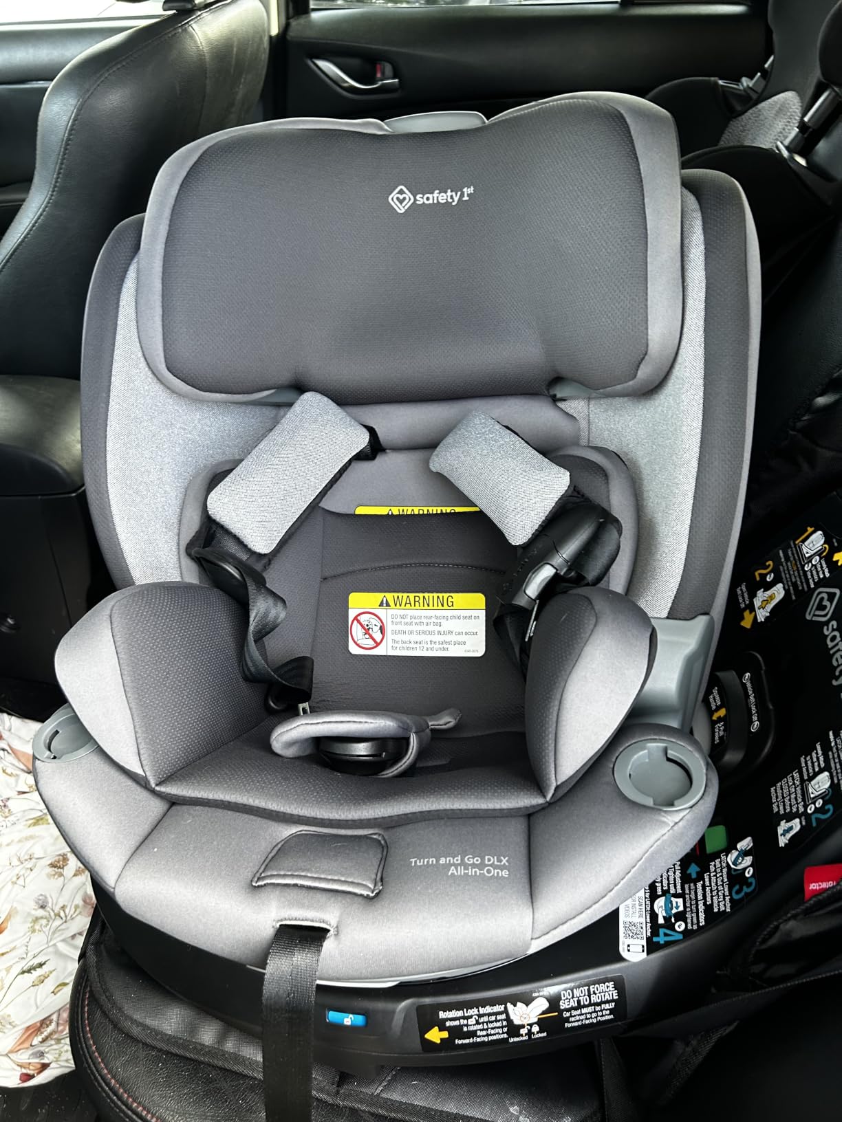 Safety 1st Turn and Go 360 DLX 360 Car Seat, Rotating All-in-One Convertible Car Seat, Stonington customer photo 2