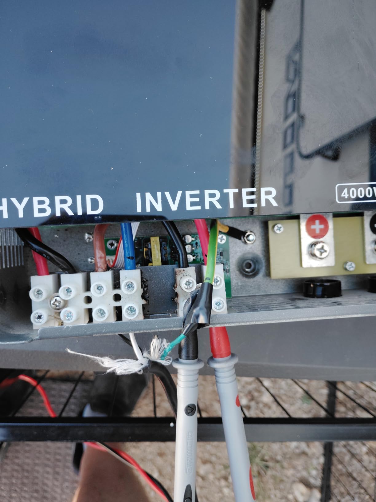 SUMRY Hybrid Solar Inverter, 4000W DC24V to AC120V Pure Sine Wave Power customer photo 1