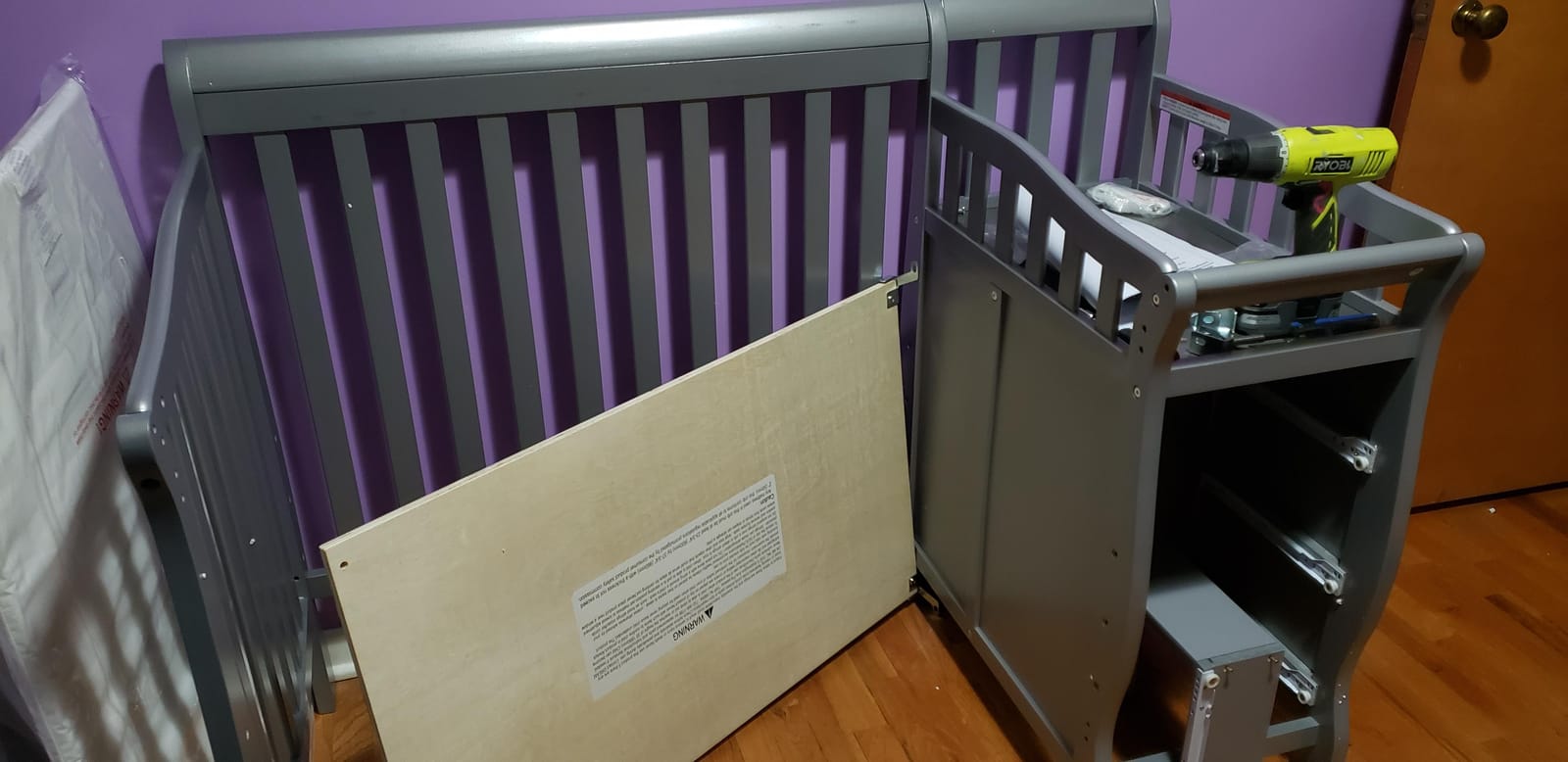 Dream On Me Jayden 4-in-1 Convertible Mini Baby Crib with 3 Drawer Changer customer photo 2