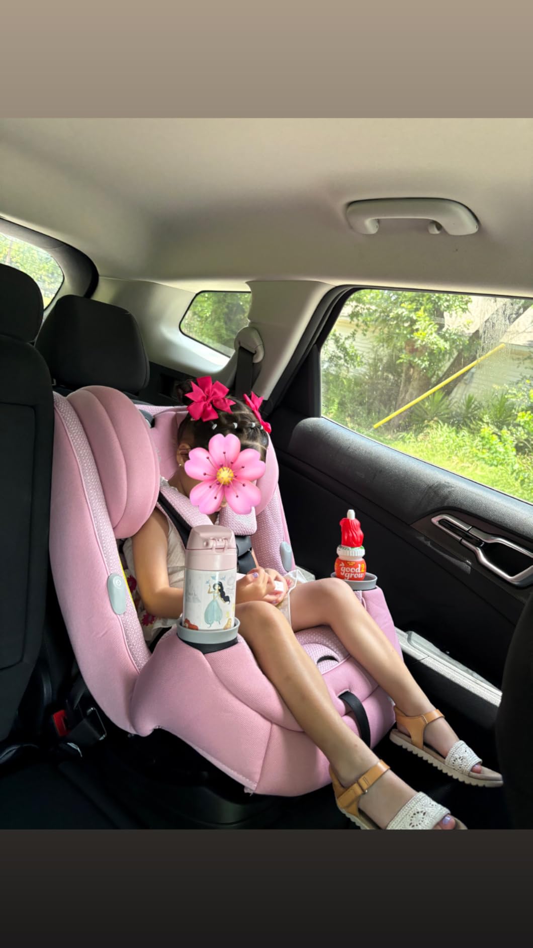Maxi-Cosi Pria All-in-One Convertible Car Seat, Infant to Toddler Car Seat, Easy-Install Harness, Machine-Washable Cover, 5-100 lbs, SeaDrift customer photo 1
