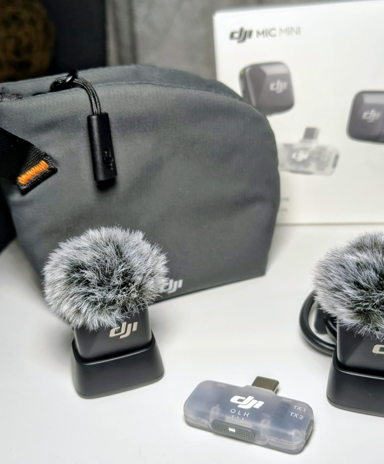 DJI Mic Mini (2 TX + 1 Mobile RX), Ultralight, Active Noise Cancelling customer photo 2