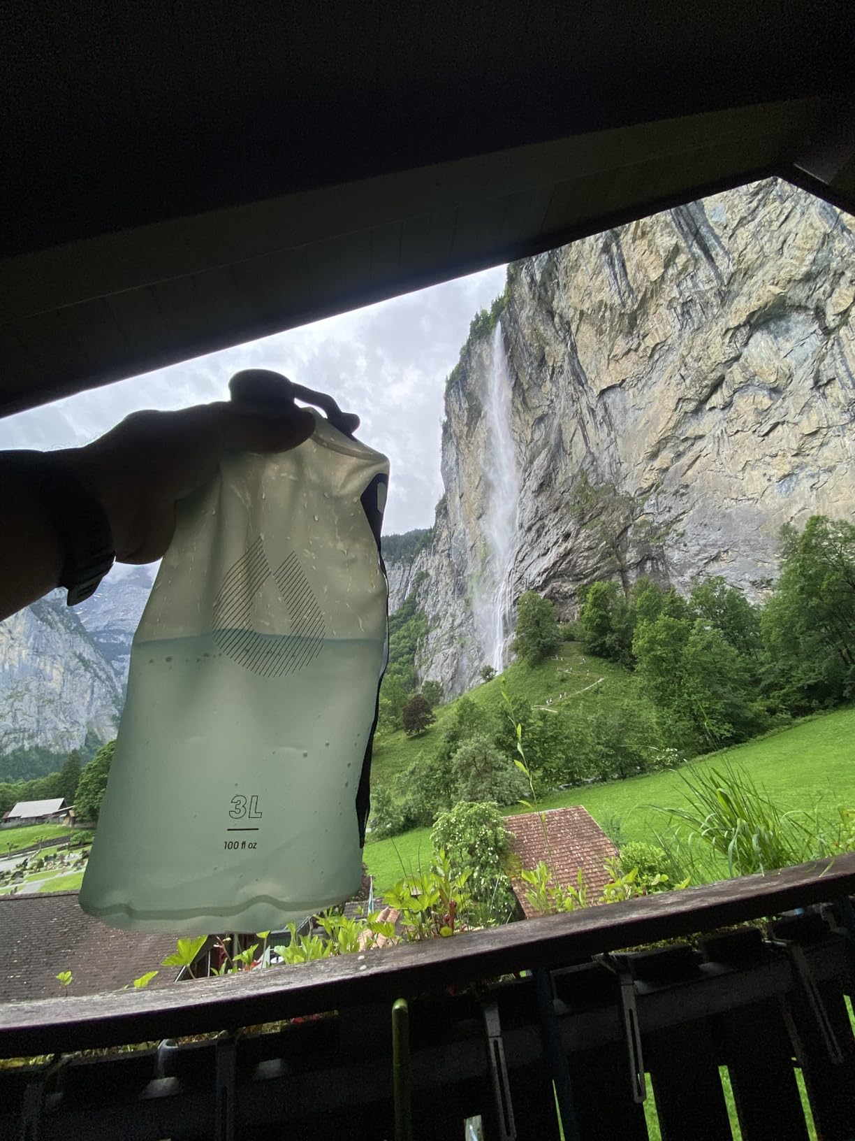 HydraPak Seeker Collapsible Camping Water Storage (4L, Sage Green) customer photo 2