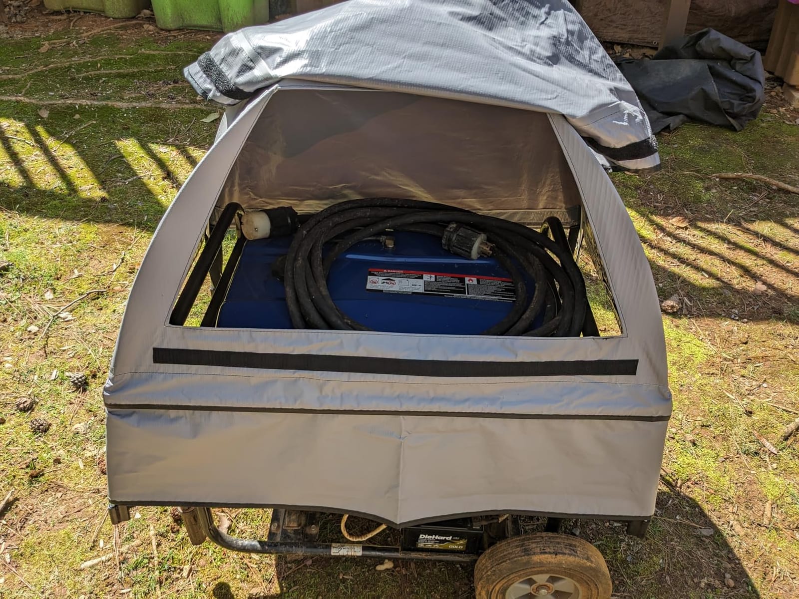 GenTent Universal Open Frame Generator Tent, Black, Original - Standard customer photo 2