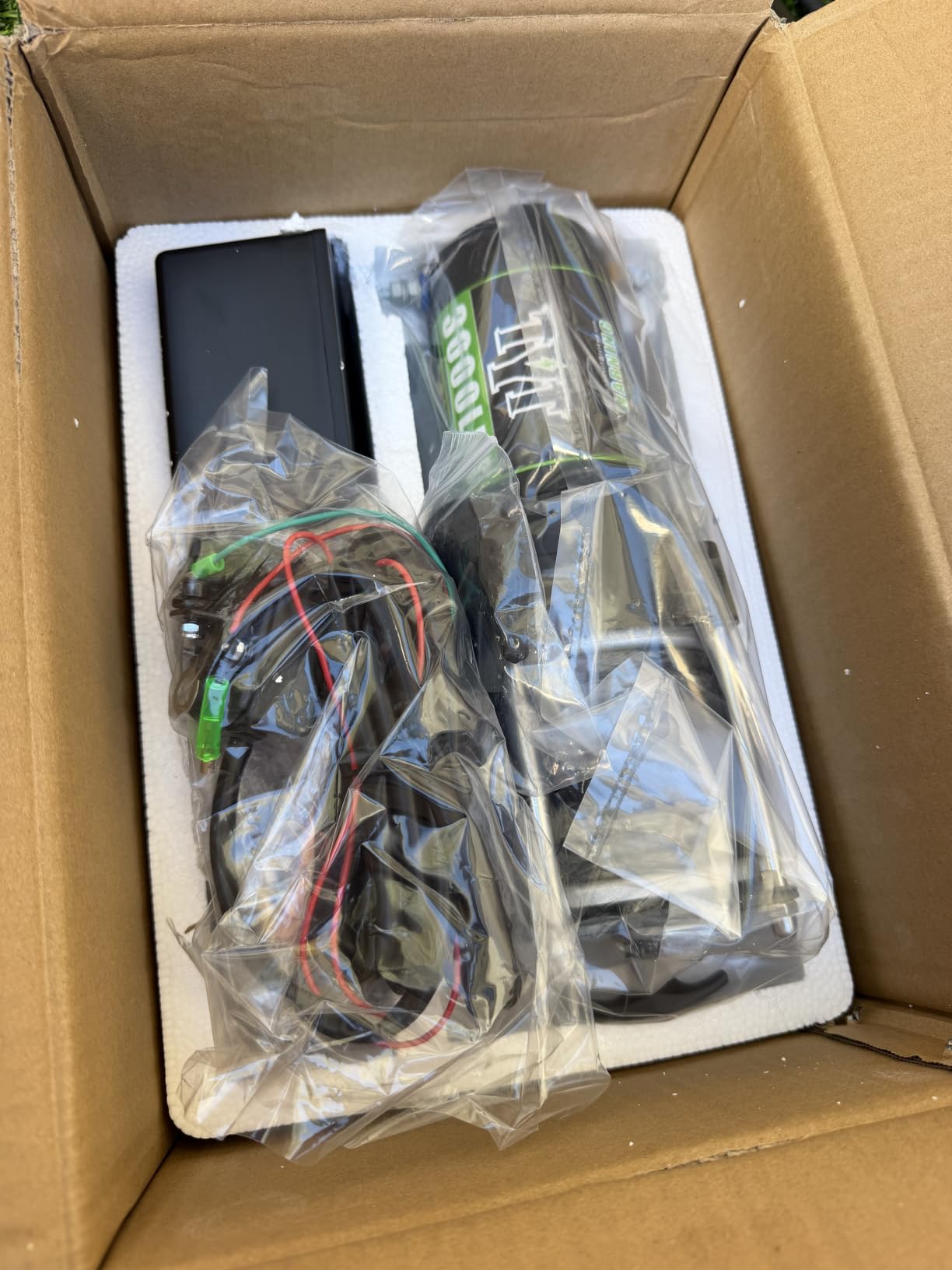 TYT 3000 lb ATV Winch with Wireless Remote and Wired Switch,12V DC Electric Winch Synthetic Winch Rope with Fairlead and Winch Mounting Plate customer photo 1