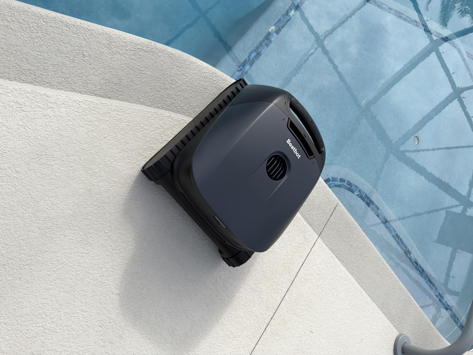 Beatbot Sora 10 Cordless Pool Vacuum Robot for Inground & Above Ground Pools, 6800 GPH Suction, Floor/Wall/Waterline/Shallow Area Cleaning, Waterline Parking, 300 Mins Runtime Royal Blue customer photo 1
